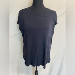 All in motion women’s cute black top